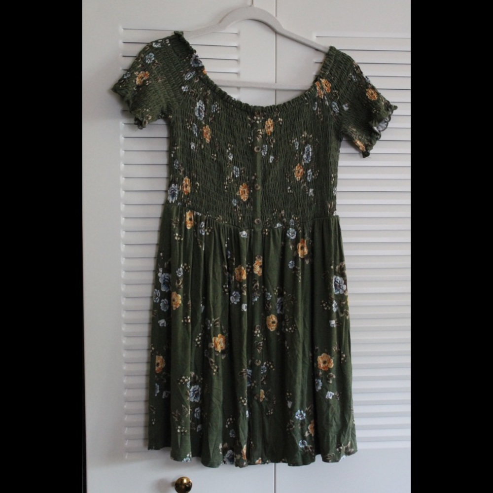 Off the Shoulder Green Floral Dress